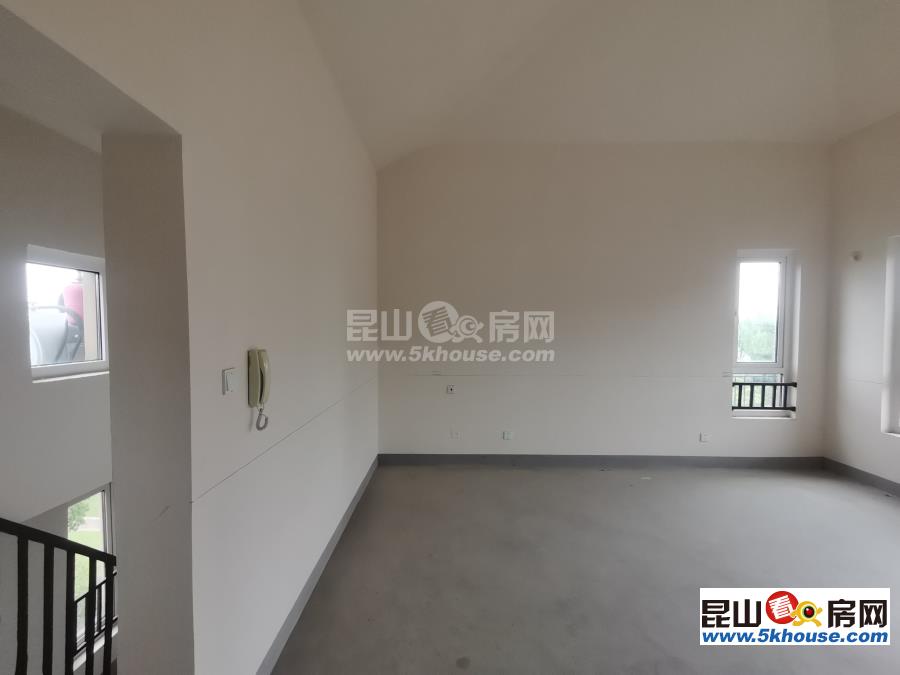 長泰淀湖觀園 720萬 4房聯排邊套 全新毛坯 成熟社區,