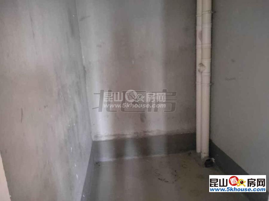 時代悅庭   毛坯  黃金樓層  采光無敵  滿二  590萬