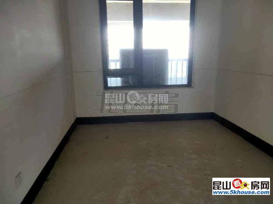 時代悅庭  毛坯  大三房  采光無敵 滿二  售490萬