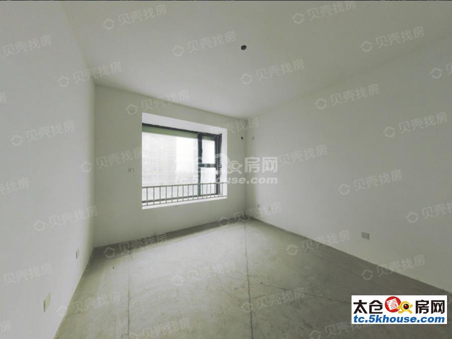 想买房的朋友看一下,上海公馆一期 328万 4室2厅2卫 毛坯 业主诚心出售!
