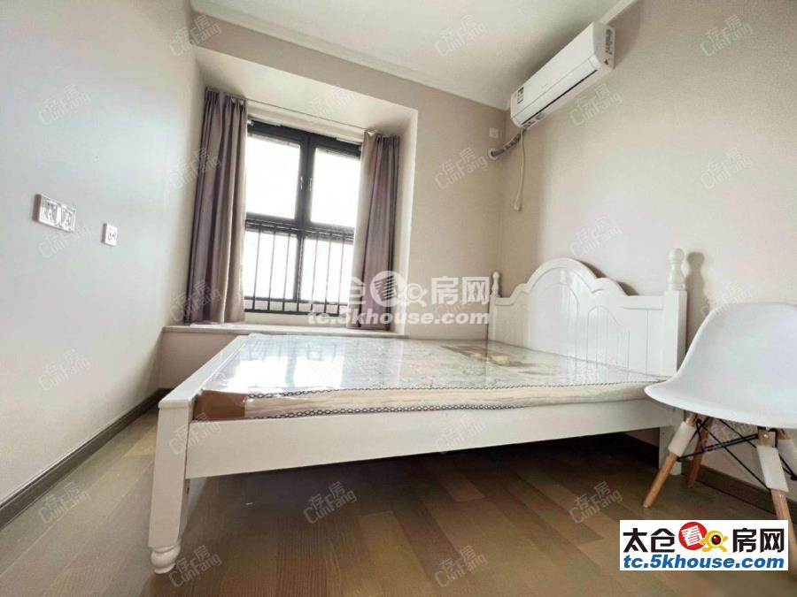 高成上海假日 90万 2室1厅1卫 精装修 此房只应天上有人间难得见一回