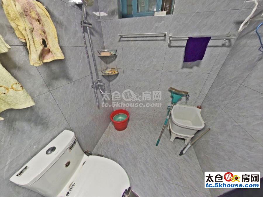 上海广场 27万 3室2厅2卫 精装修你可以拥有,理想的家!
