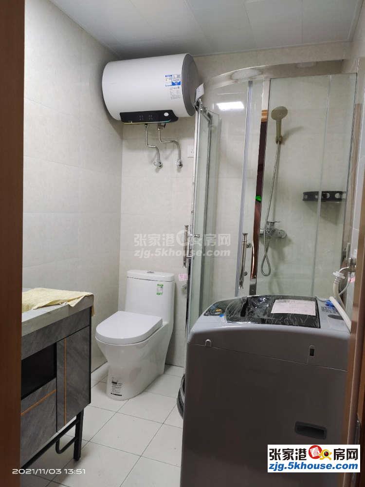 聚龙新村2楼单室套带独立卫生间1000元/月看房有?? ,看中可谈