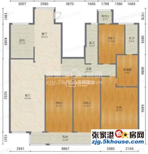 周边配套设施齐全性价比超高缇香镜湖湾 280万 4室2厅2卫 毛坯