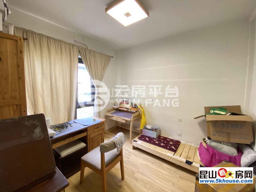 首創(chuàng)青旅島尚 318萬 4室3廳4衛(wèi) 精裝修 ,此房只應天上有人間難得見一回