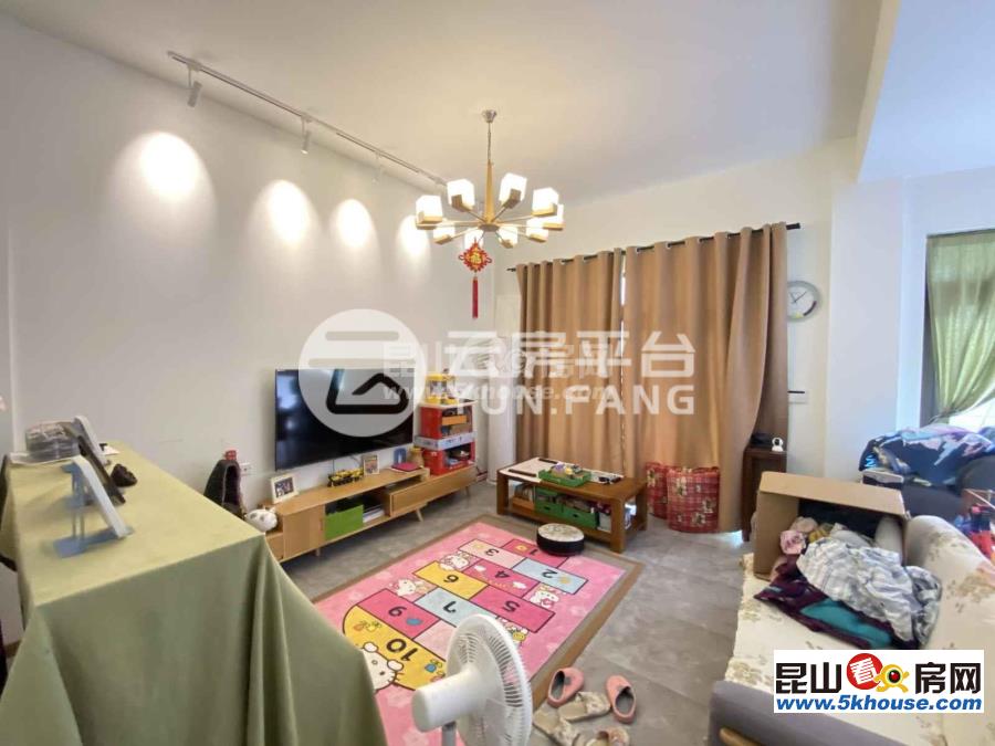 首創(chuàng)青旅島尚 318萬 4室3廳4衛(wèi) 精裝修 ,此房只應天上有人間難得見一回
