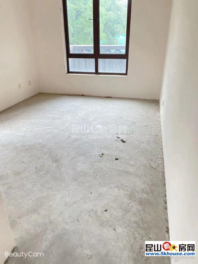 陽(yáng)澄溢景苑雙拼別墅 4室2廳3衛(wèi)3陽(yáng)臺(tái) 南北通透 真實(shí)在售價(jià)